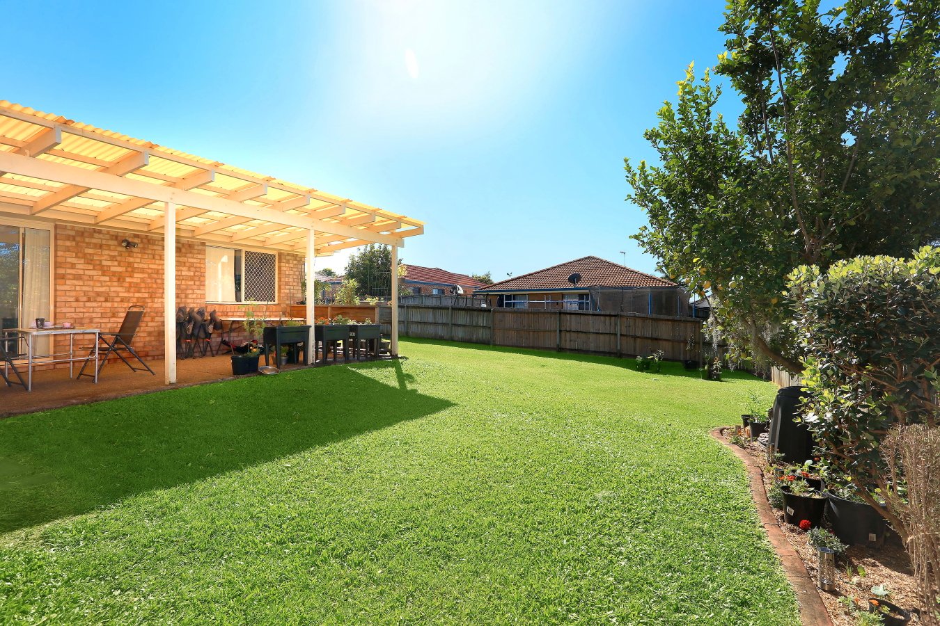 11 Billinghurst Crescent UPPER COOMERA 17