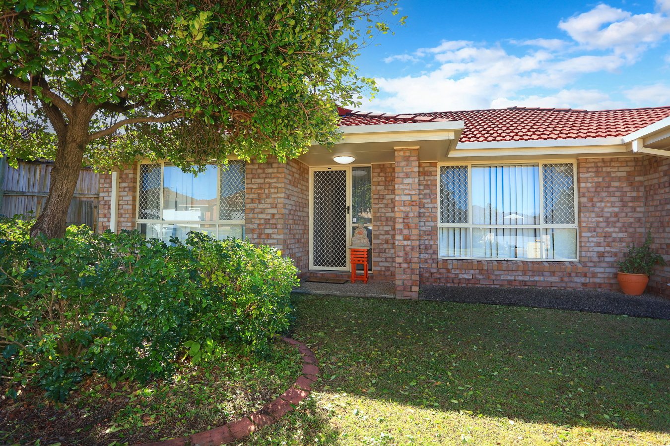 11 Billinghurst Crescent UPPER COOMERA 18