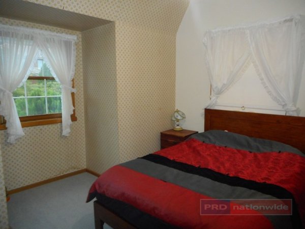 11 Birch Street BATLOW 20