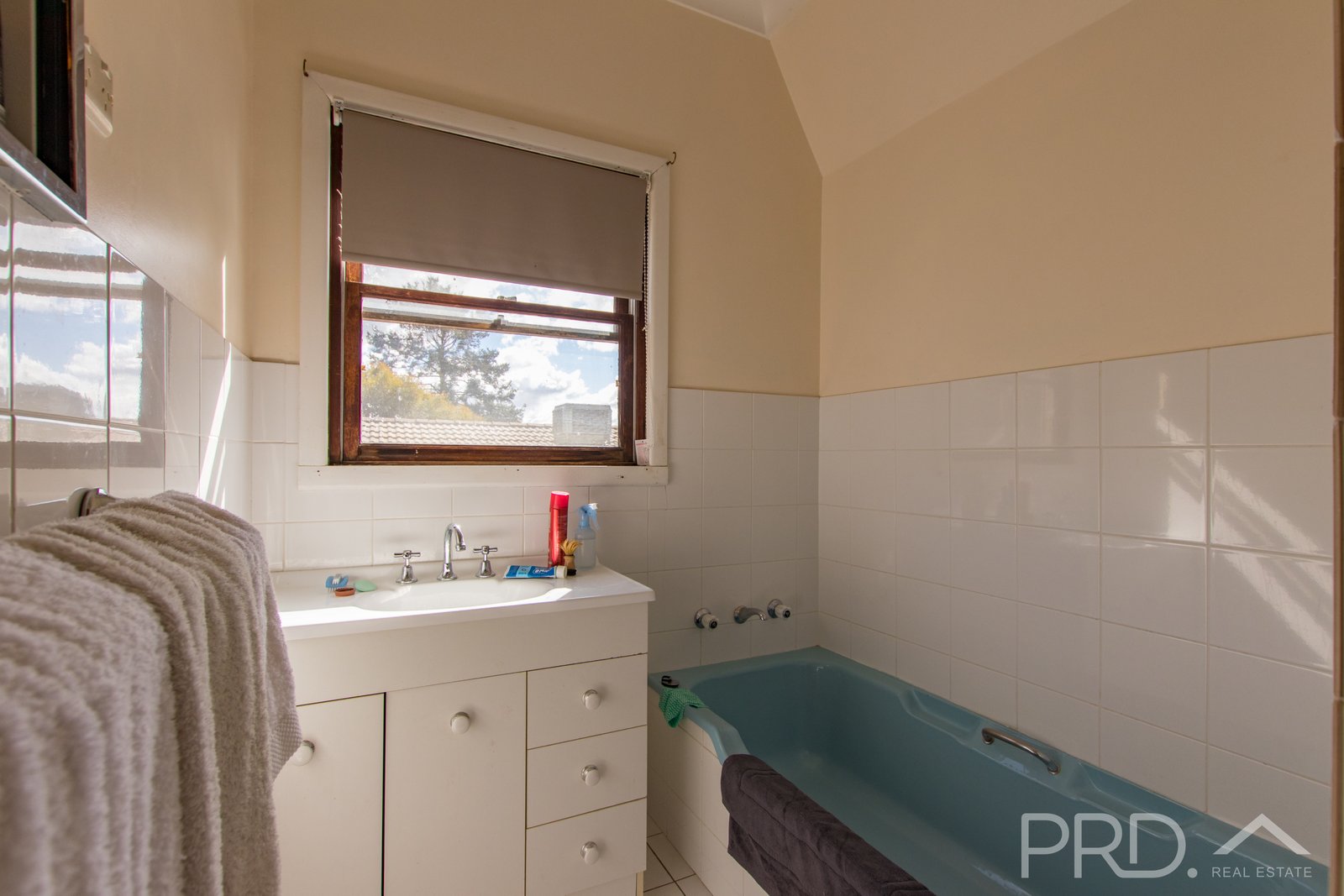 11 Birch Street BATLOW 8