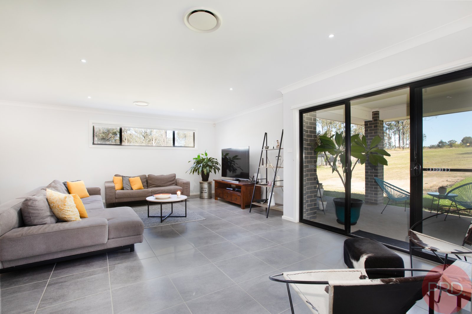 11 Birchgrove Close BRANXTON 24