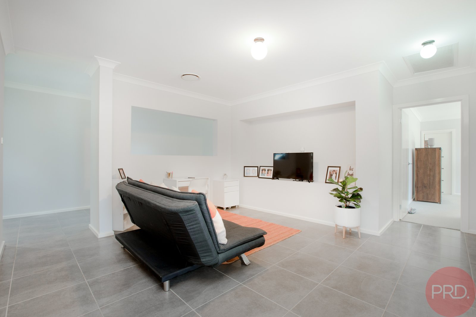 11 Birchgrove Close BRANXTON 25