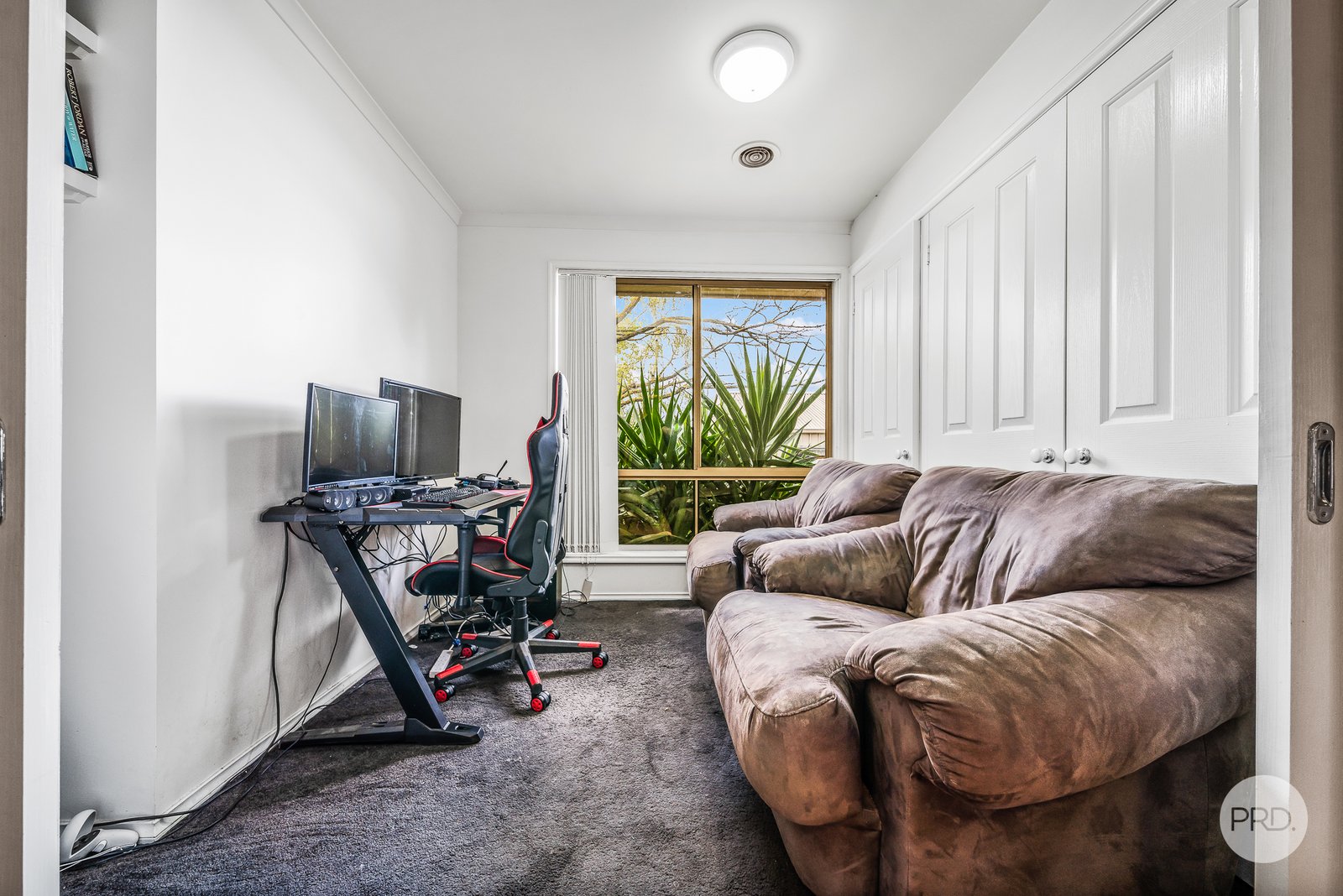 11 Bissell Drive GOLDEN SQUARE 6