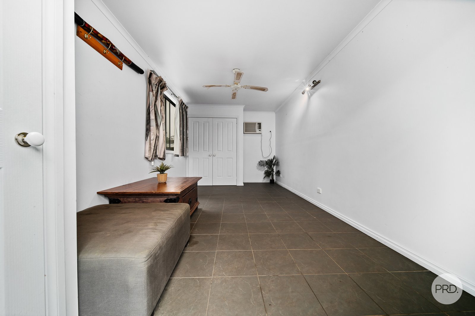 11 Bissell Drive GOLDEN SQUARE 14