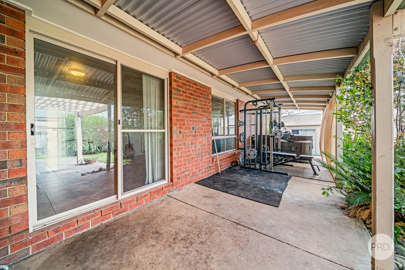 11 Bissell Drive GOLDEN SQUARE 16
