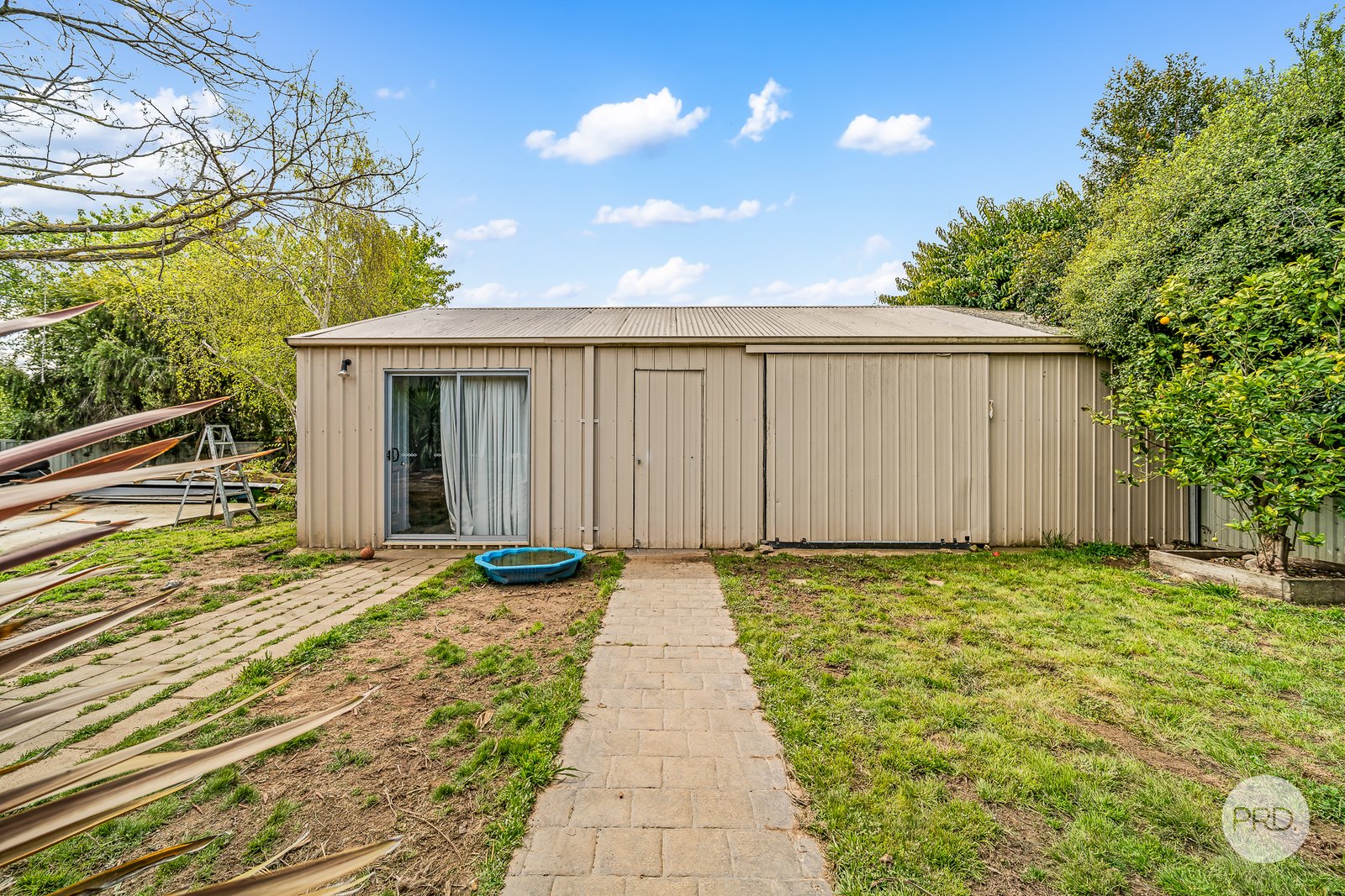11 Bissell Drive GOLDEN SQUARE 18