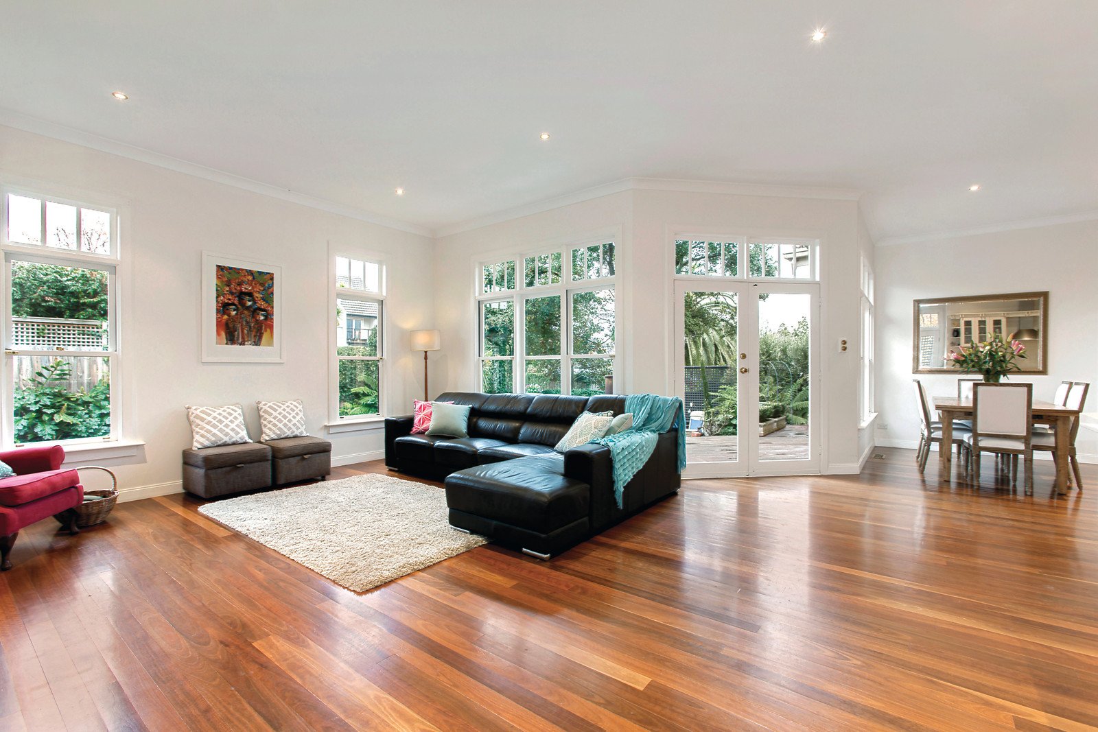 11 Black Street, Mont Albert, VIC