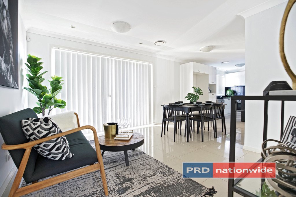 11 Blackwood Street CLAREMONT MEADOWS 8