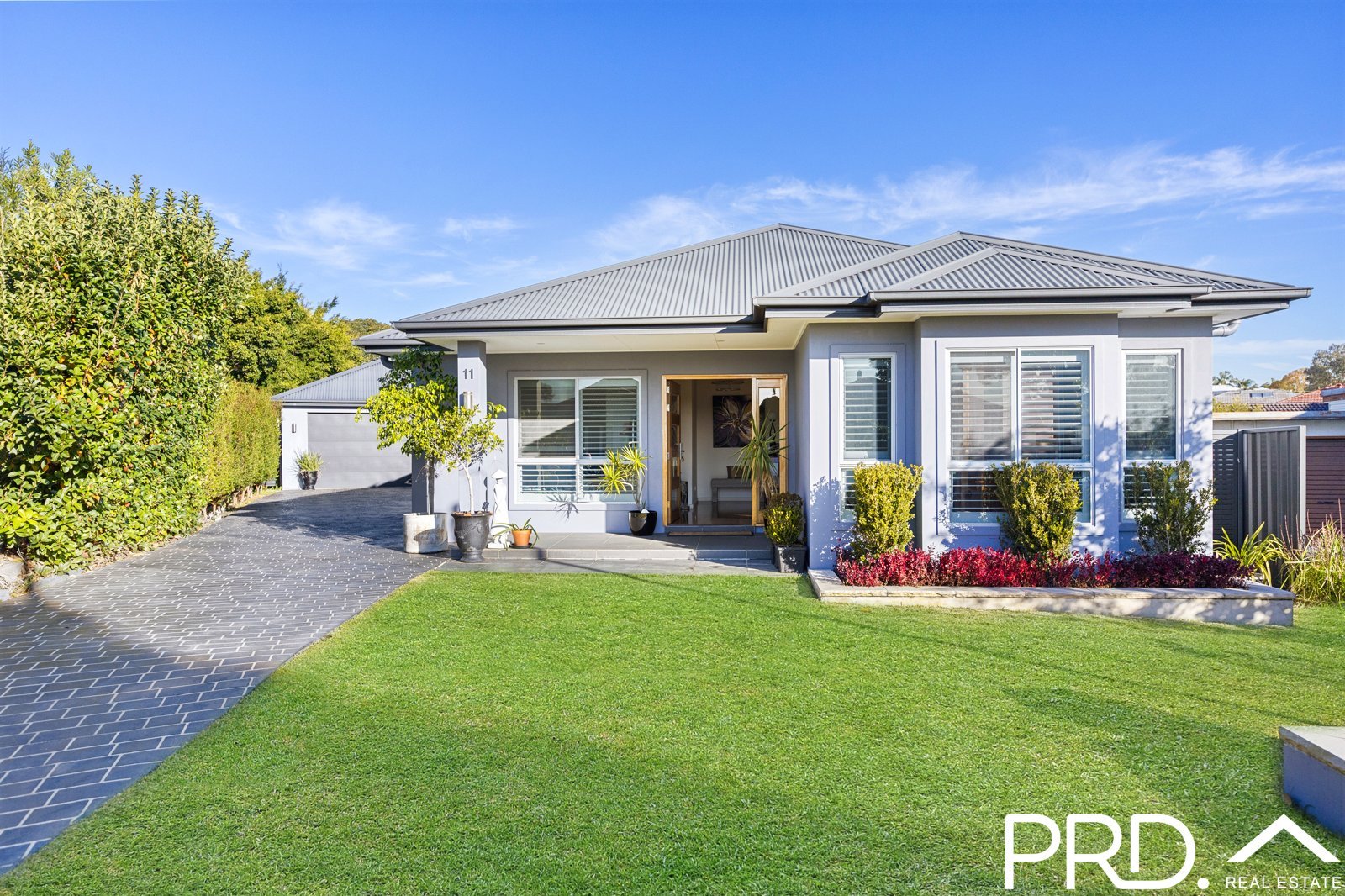 11 Blanc Avenue EAST HILLS 2