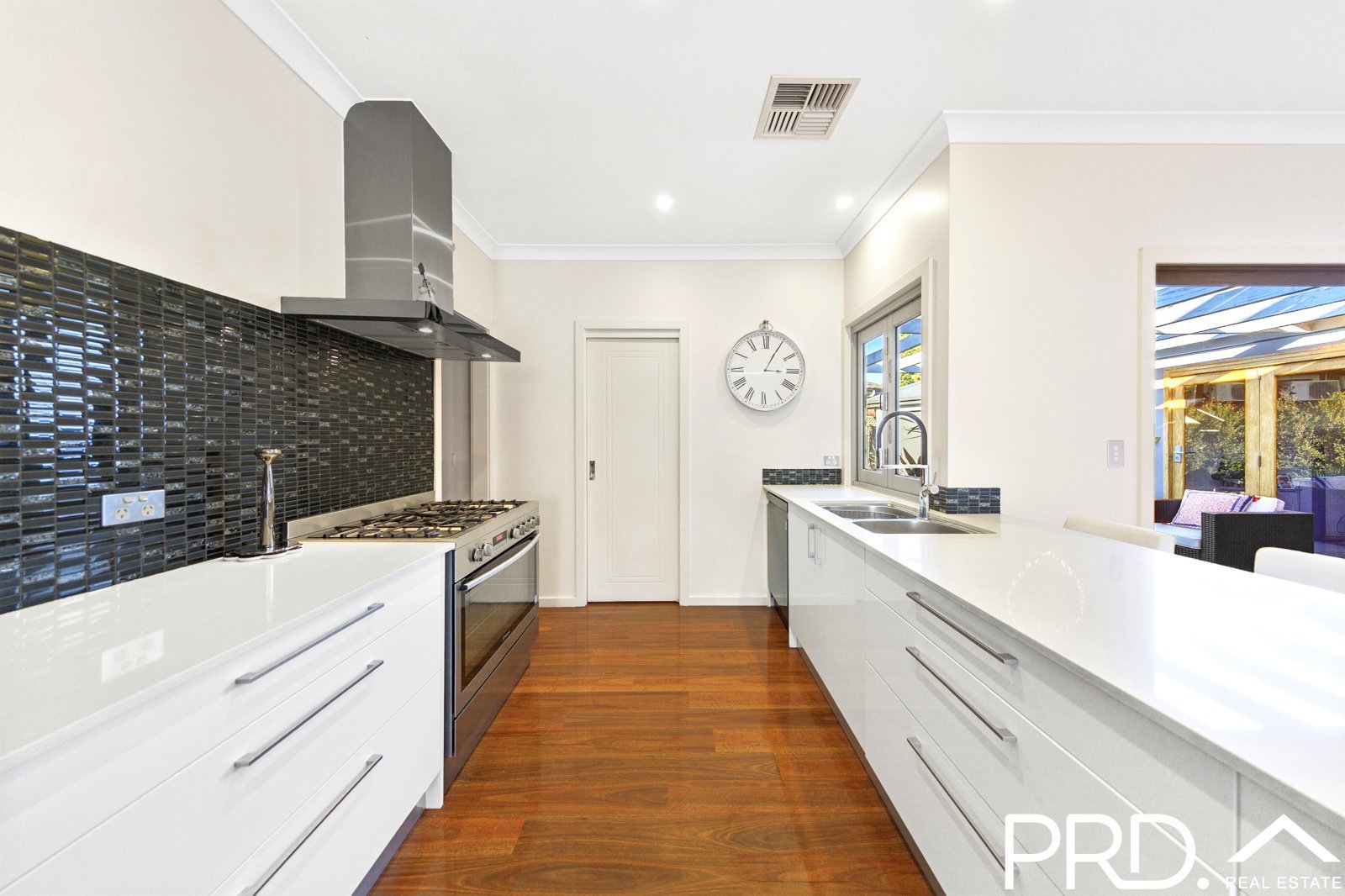 11 Blanc Avenue EAST HILLS 4