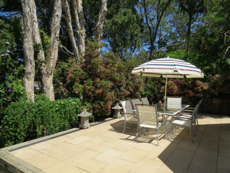 11 Bluewater Place SAPPHIRE BEACH 4