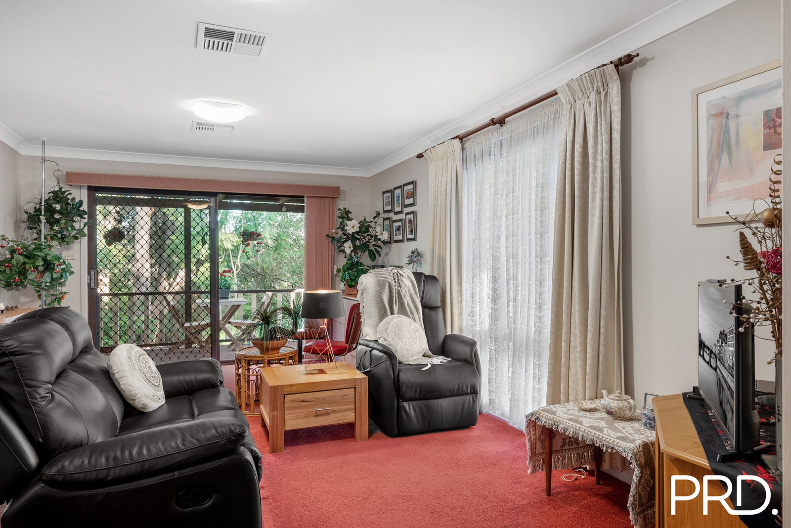 11 Boronia Crescent WINMALEE 4