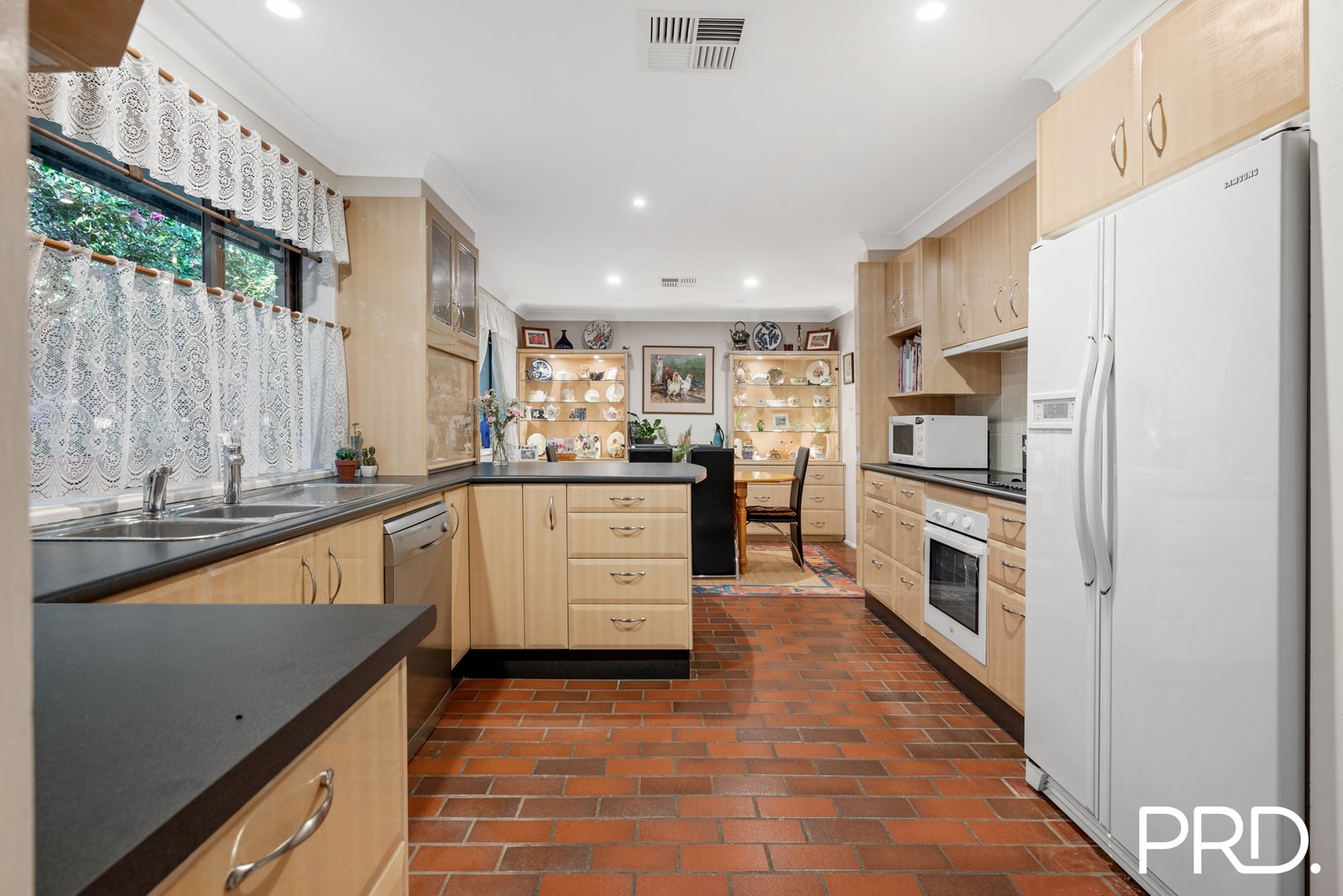 11 Boronia Crescent WINMALEE 5