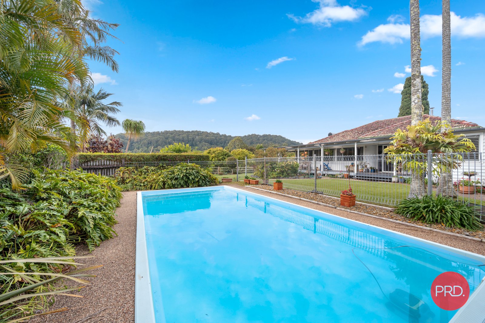 11 Borsato Drive BOAMBEE 9