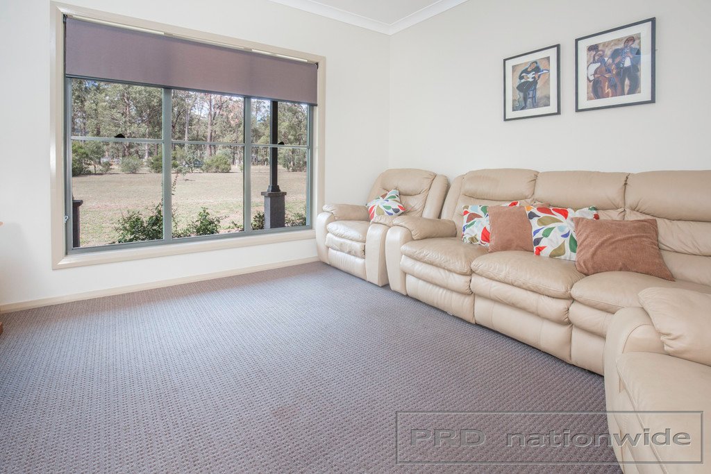 11 Bower Bird Close VACY 8