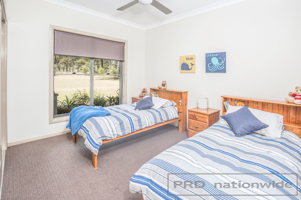 11 Bower Bird Close VACY 11