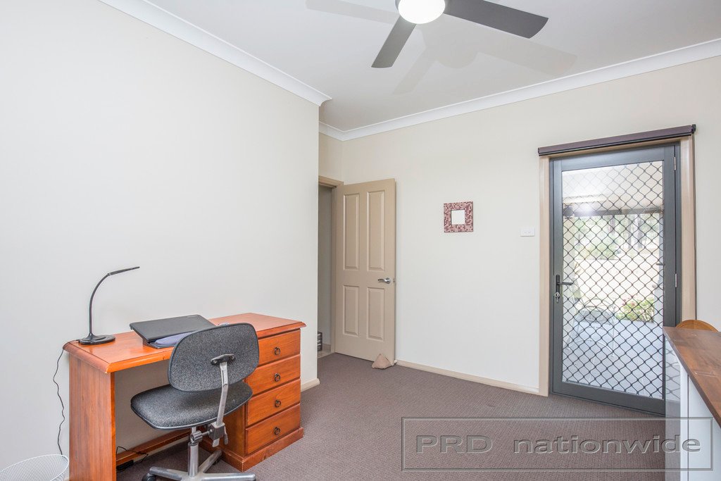 11 Bower Bird Close VACY 14