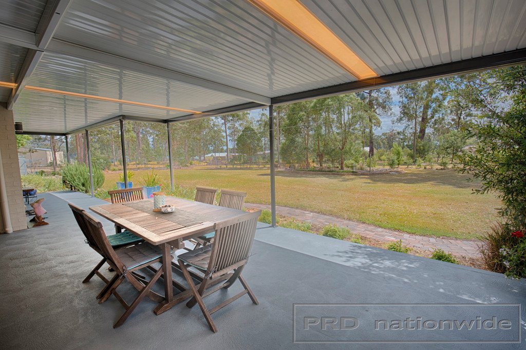 11 Bower Bird Close VACY 16