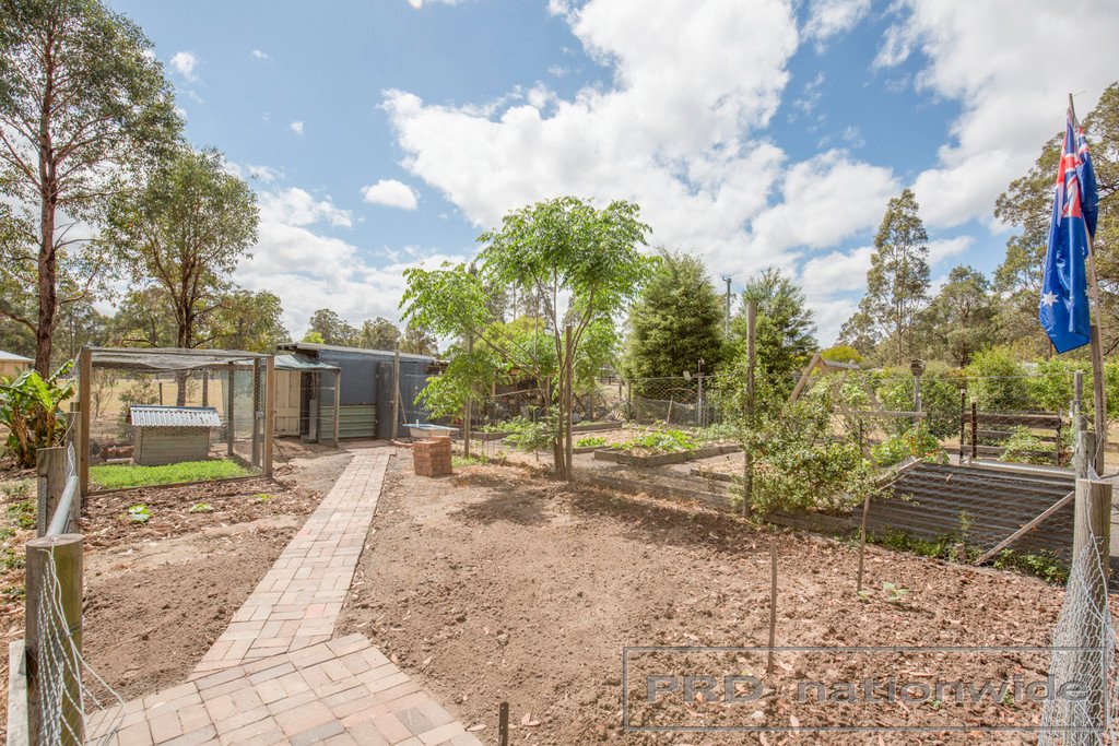 11 Bower Bird Close VACY 18