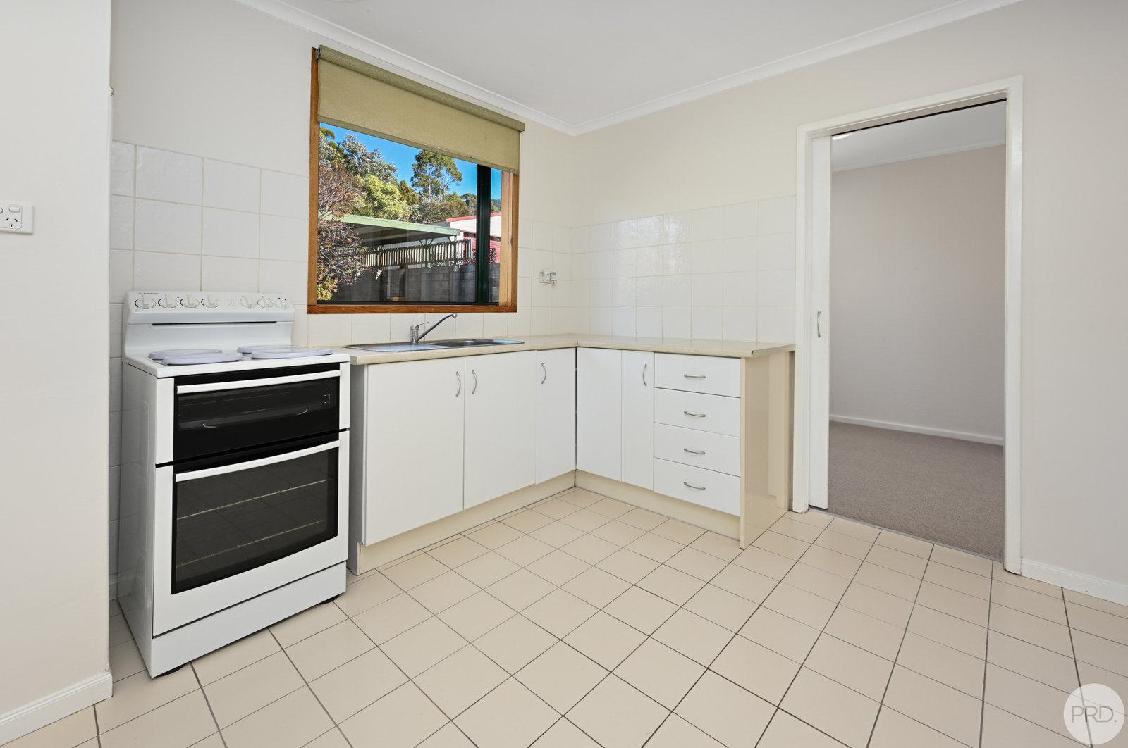 11 Bradfield Street CLAREMONT 6