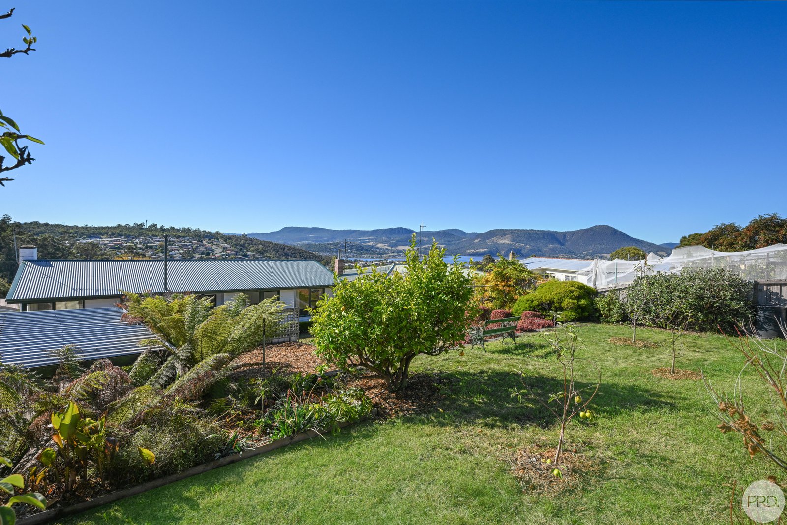 11 Bradfield Street CLAREMONT 14