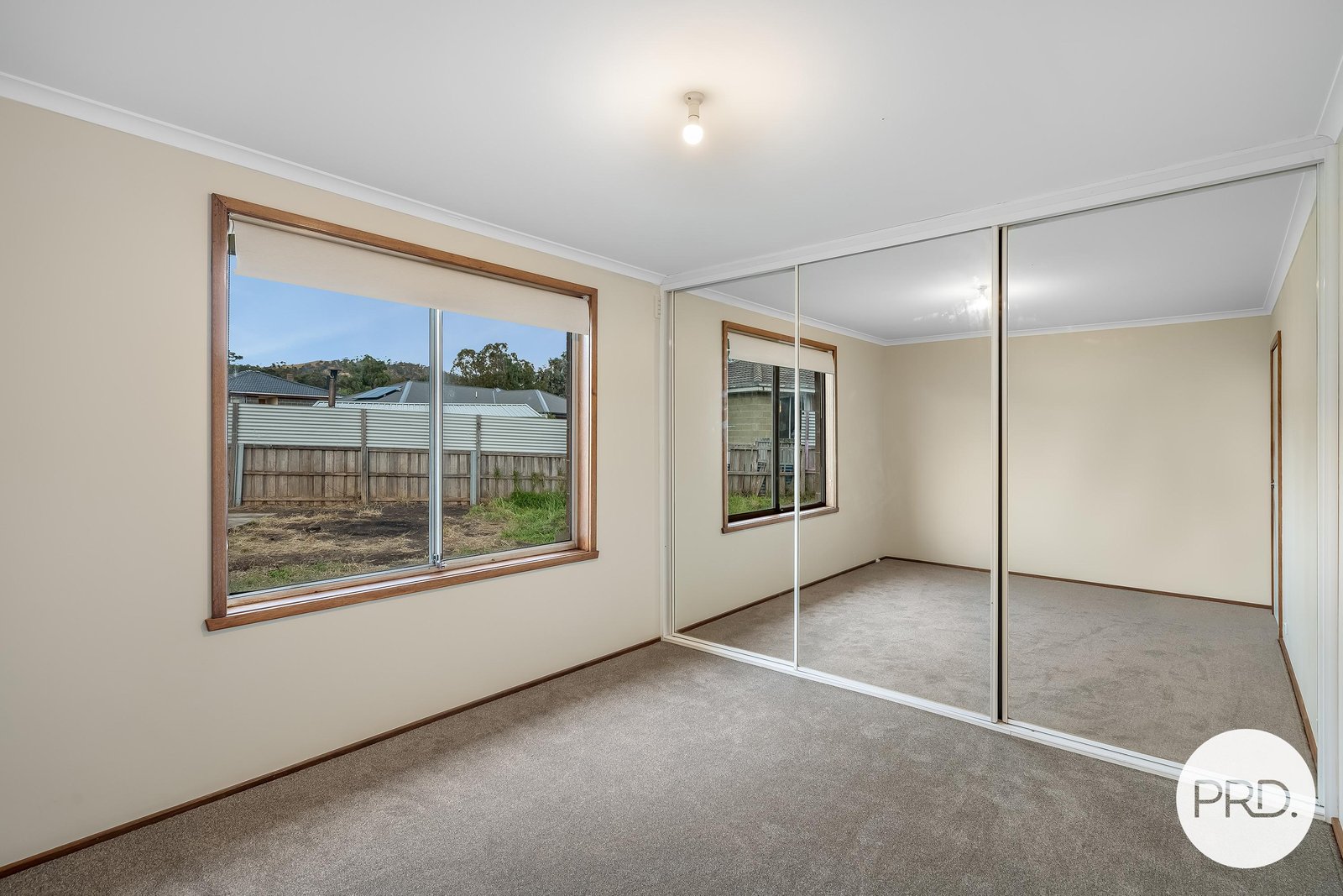 11 Bradman Street CLARENDON VALE 5