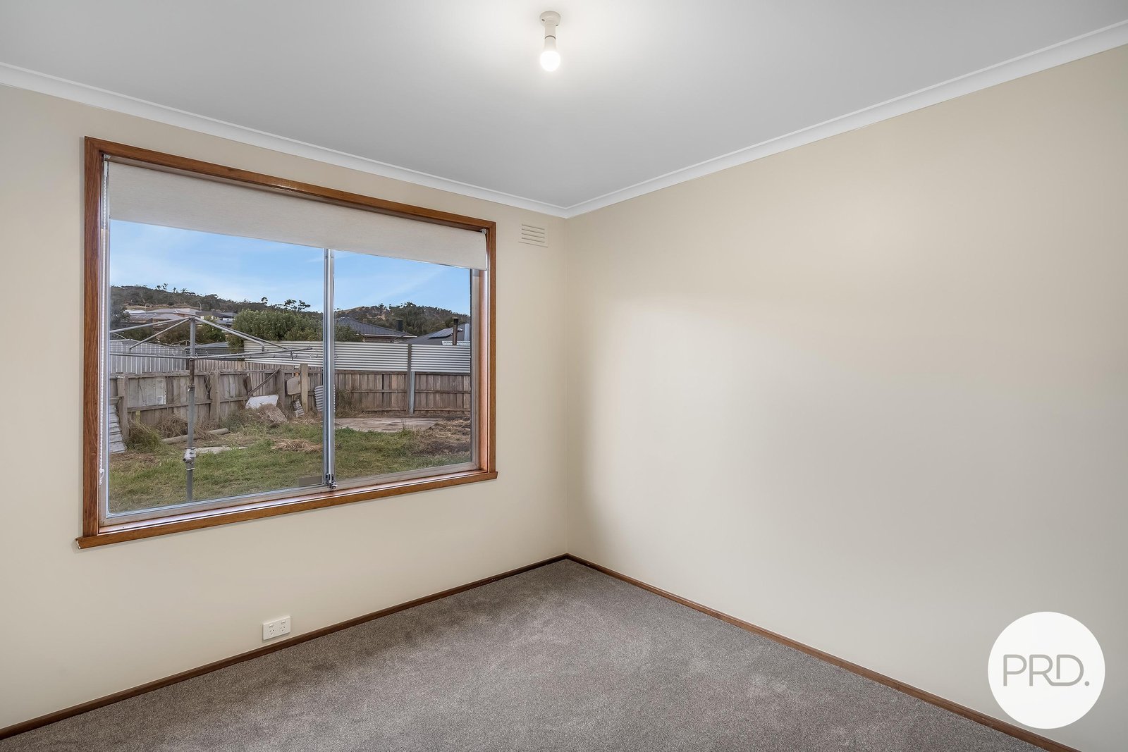 11 Bradman Street CLARENDON VALE 6