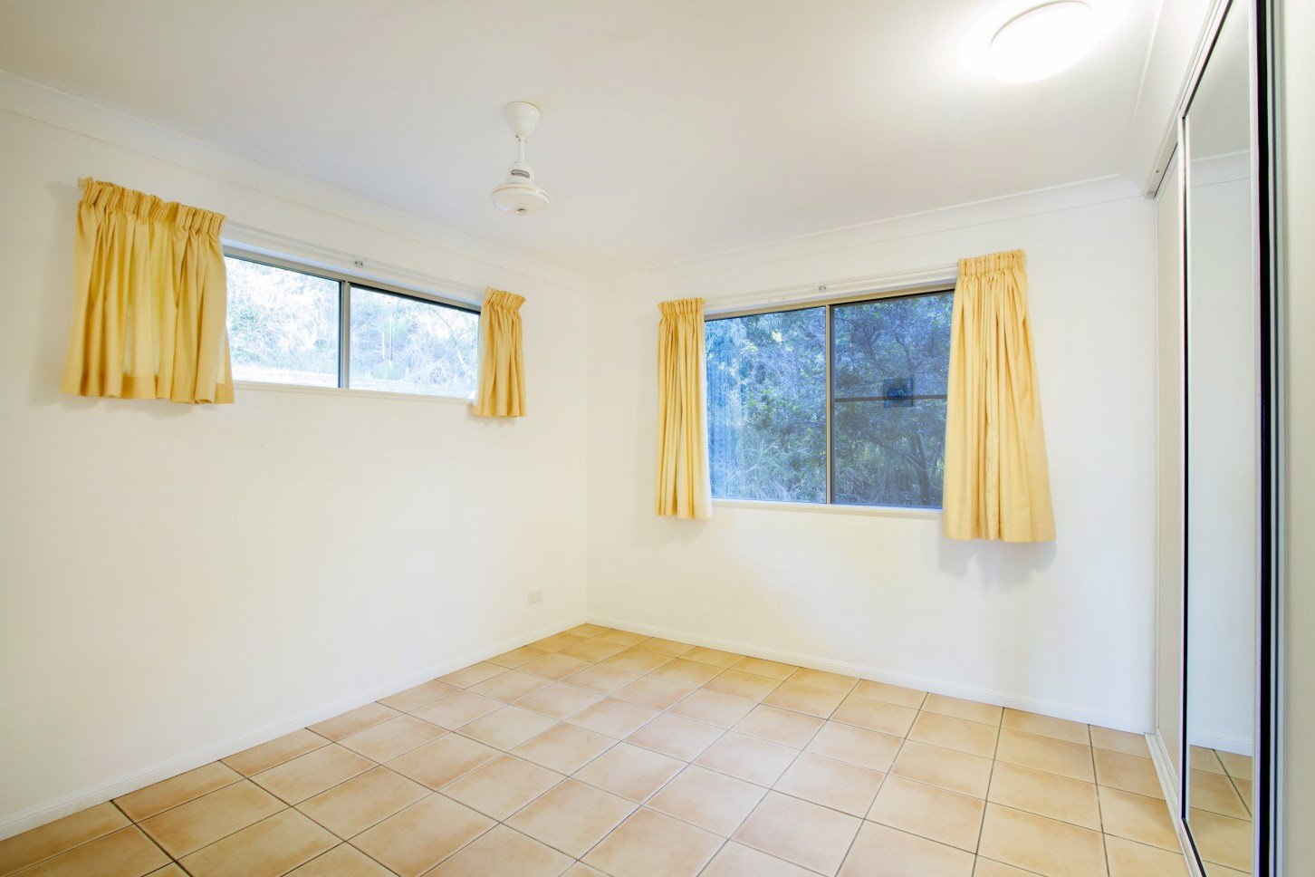 1/1 Braithwaite Court WOODWARK 9