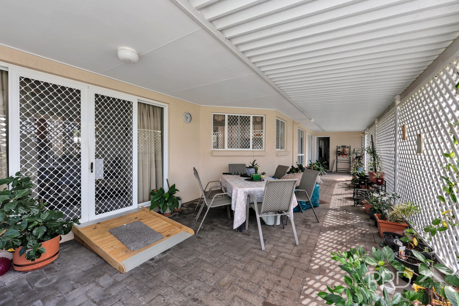 11 Brampton Court KAWUNGAN 4