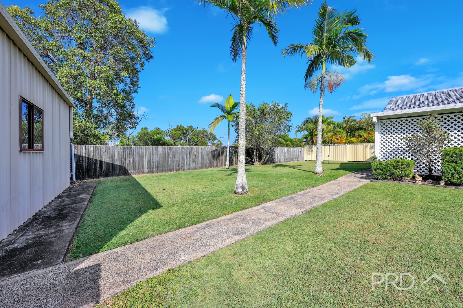 11 Brampton Court KAWUNGAN 25