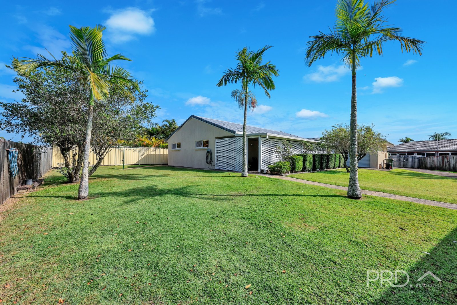 11 Brampton Court KAWUNGAN 26