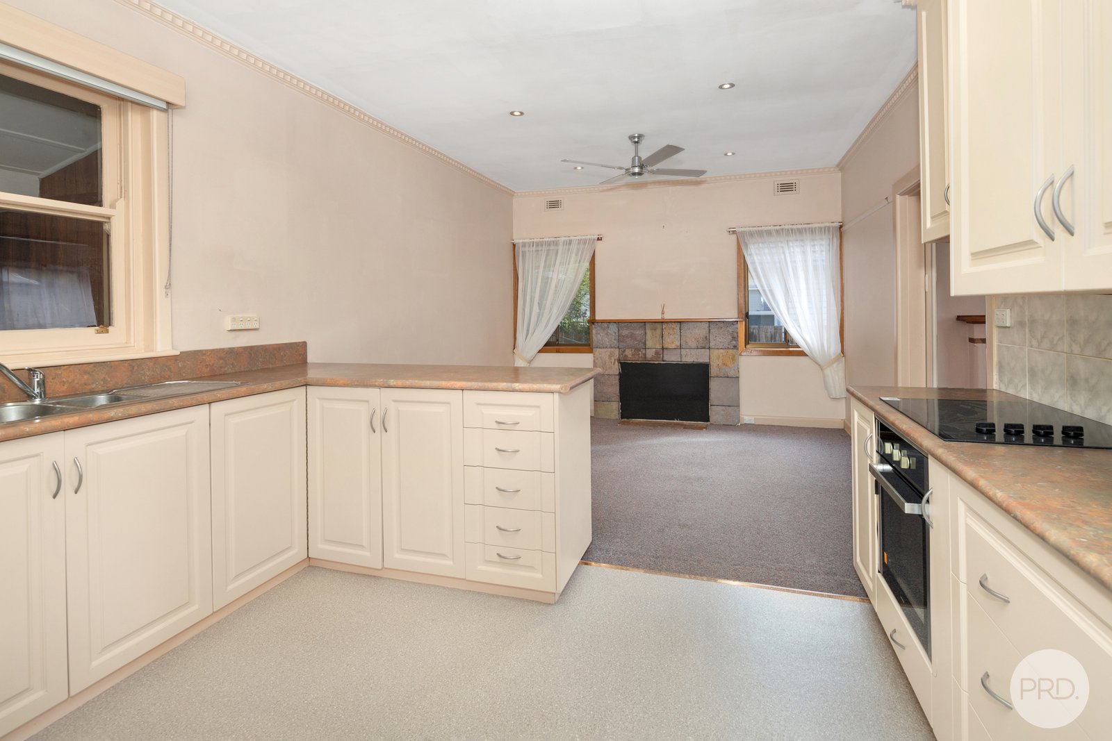 11 Brinkley Avenue WENDOUREE 5