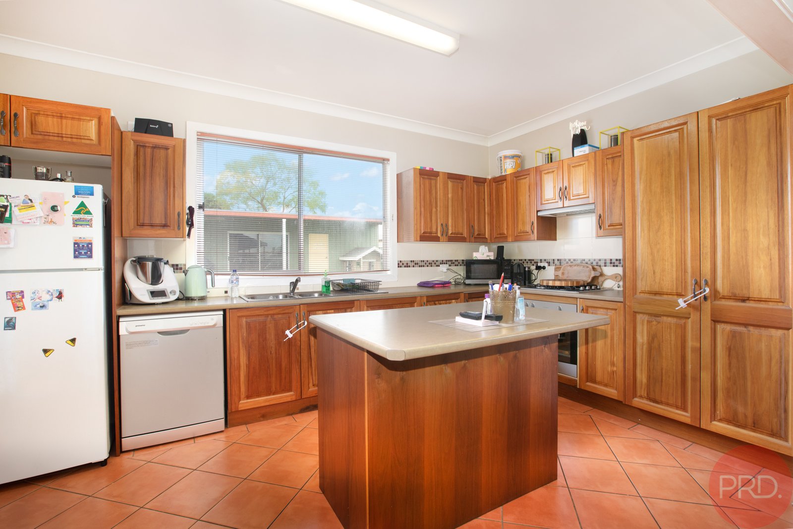 11 Bronwyn Street TELARAH 9