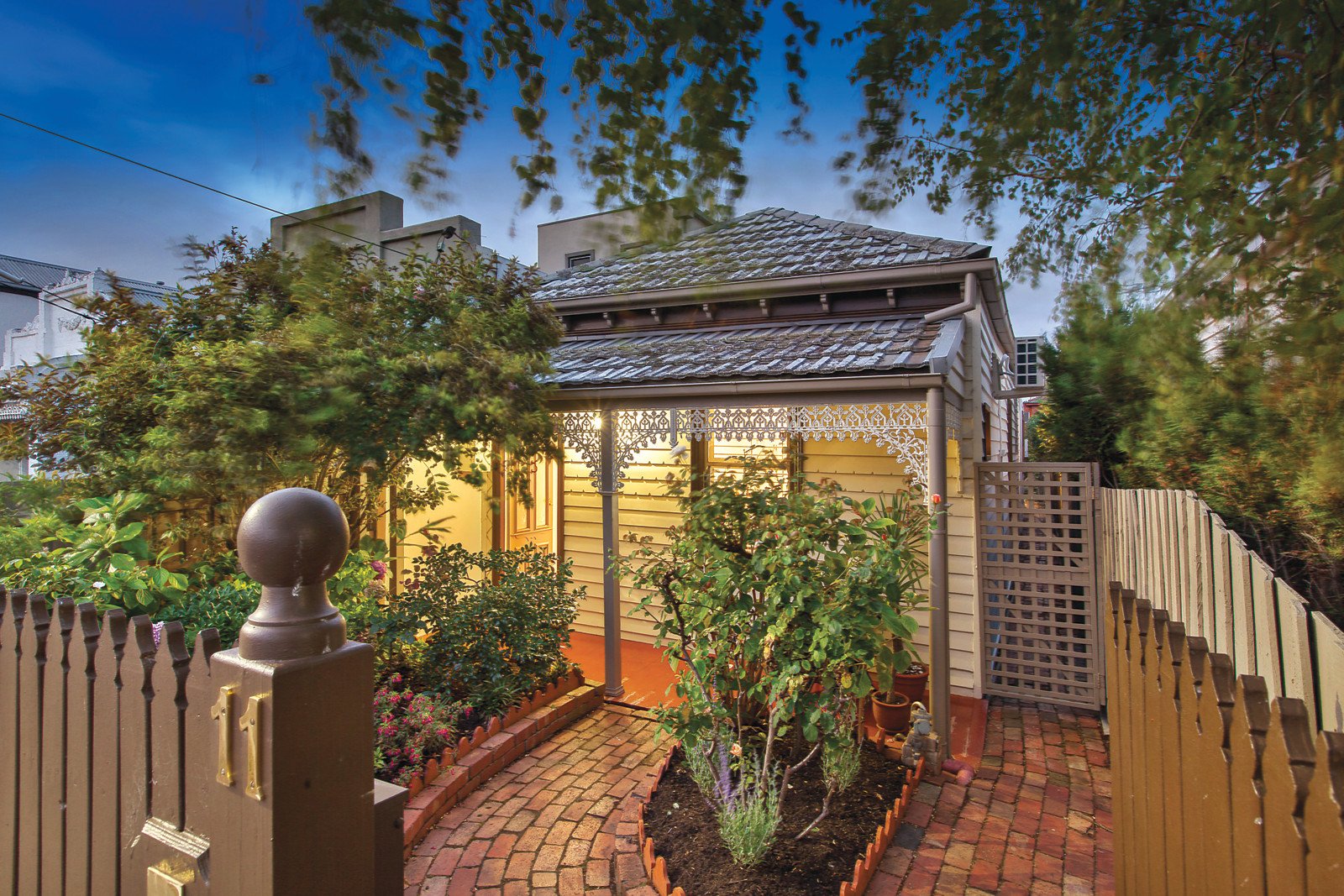 11 Broomfield Road, Hawthorn East, VIC
