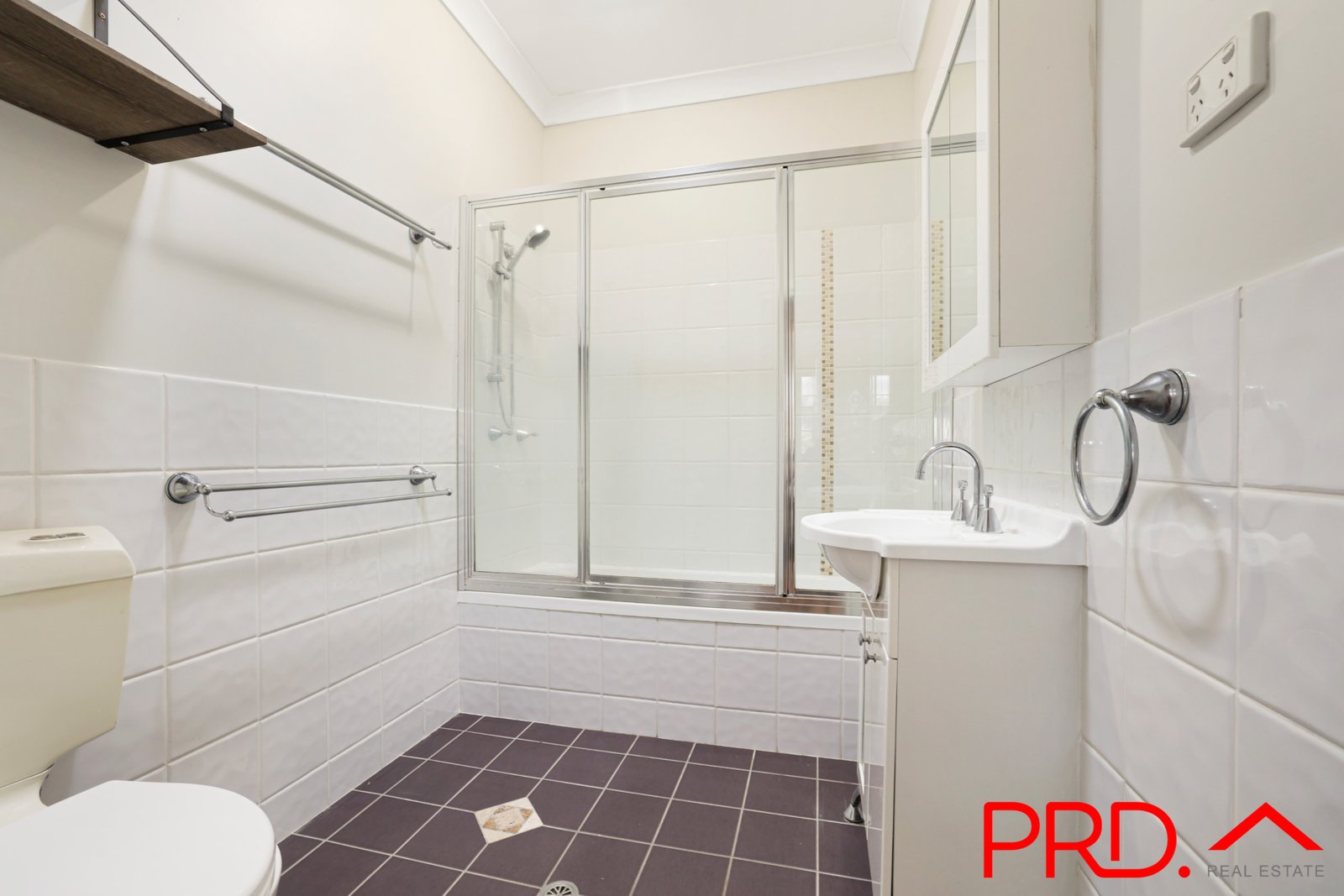 11 Bruce Street TAMWORTH 11