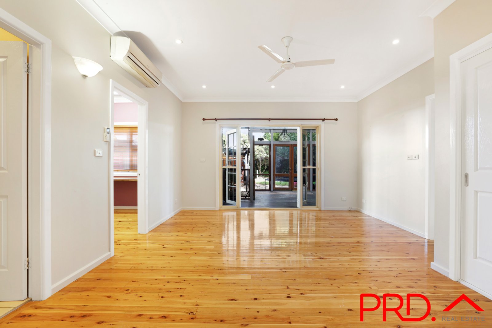 11 Bruce Street TAMWORTH 15