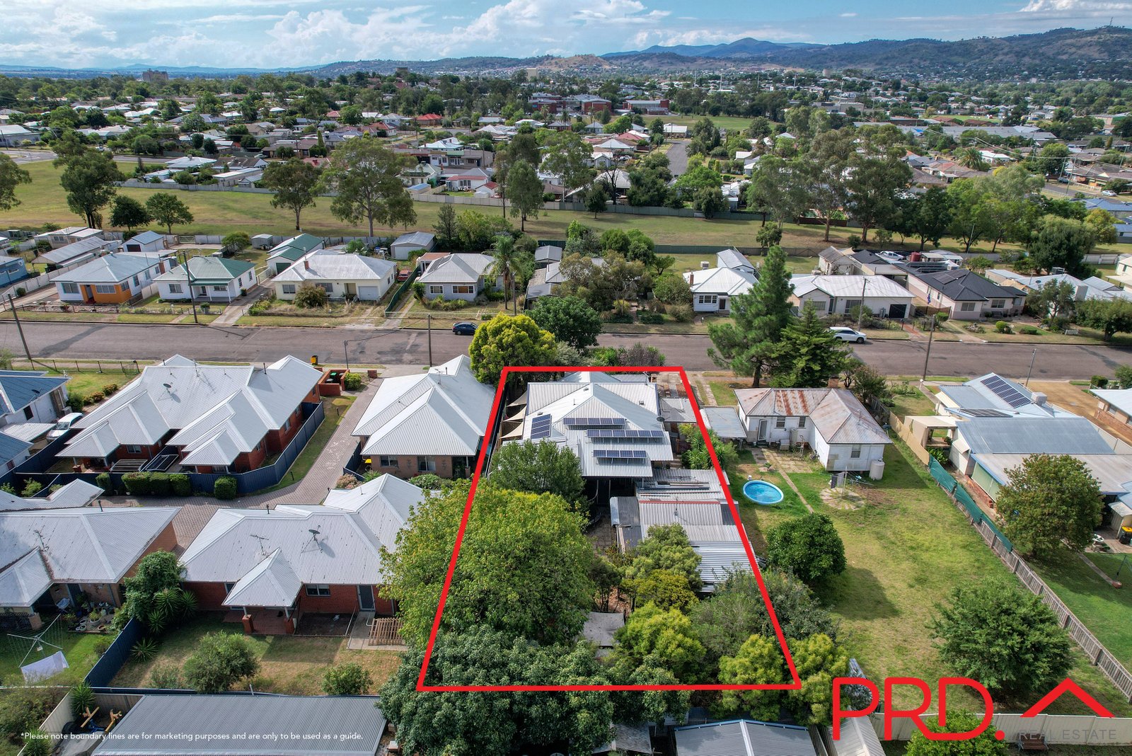 11 Bruce Street TAMWORTH 27