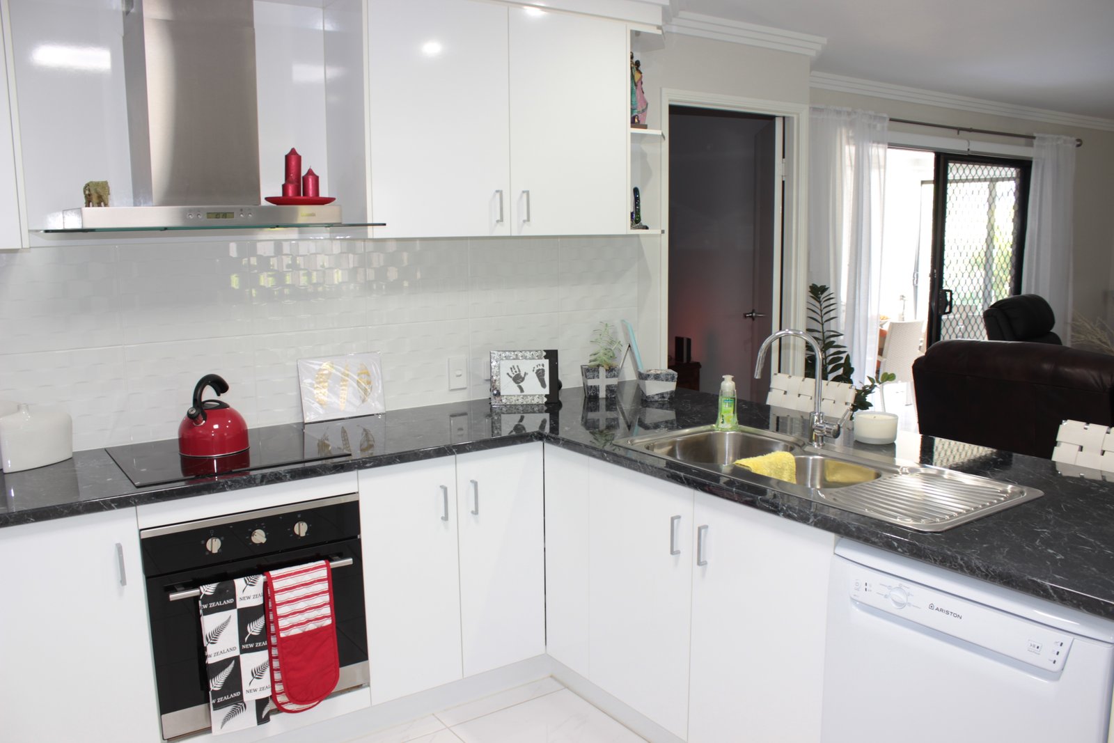 11 Brush Tail Court BOYNE ISLAND 2