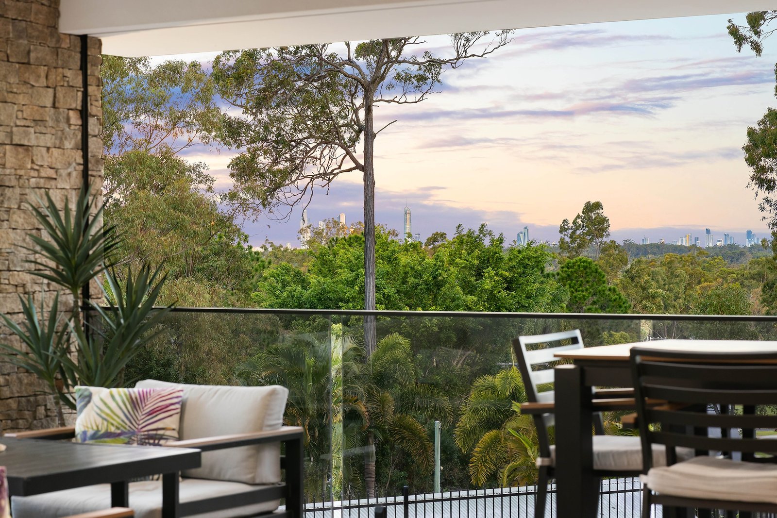 11 Brushwood Drive PARKWOOD 6