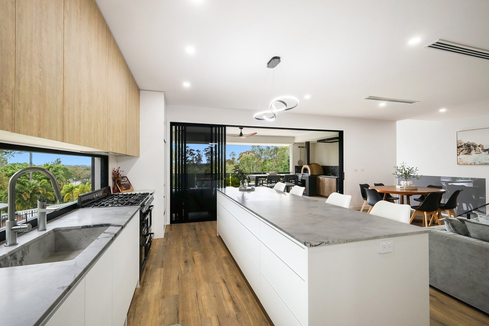 11 Brushwood Drive PARKWOOD 10