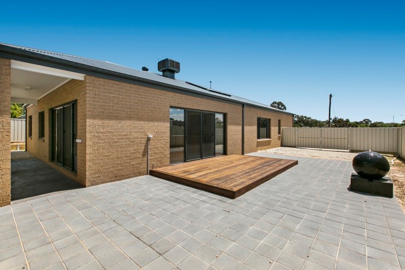 11 Bullock Street EAGLEHAWK 10