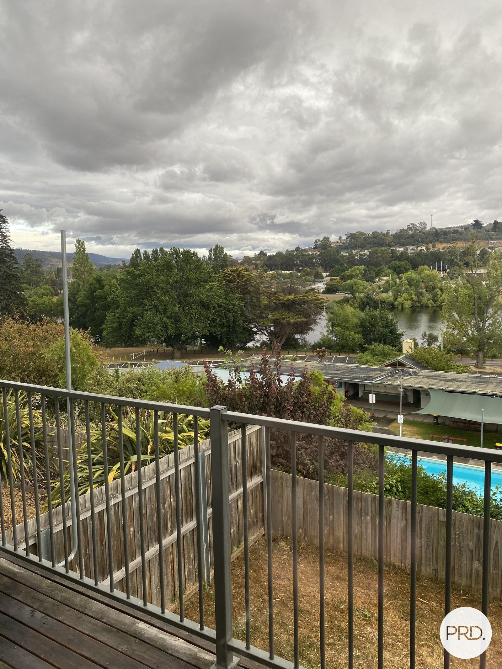 1/1 Burnett St  NEW NORFOLK 2