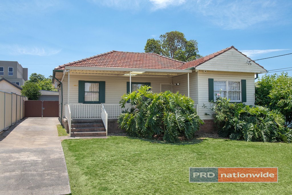 11 Burton Avenue CHESTER HILL 1