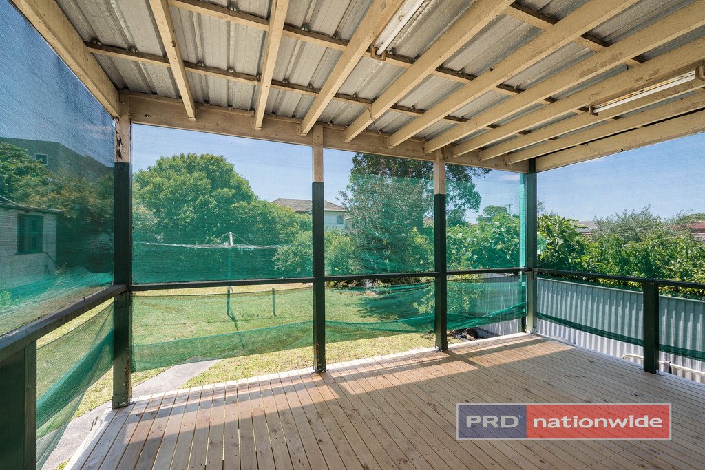 11 Burton Avenue CHESTER HILL 7