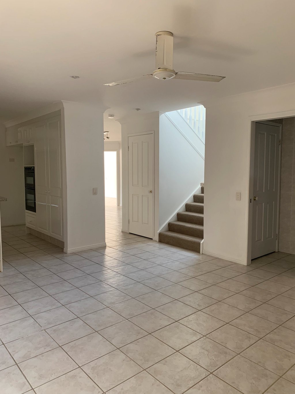 11 Cairns Avenue PALM BEACH 3