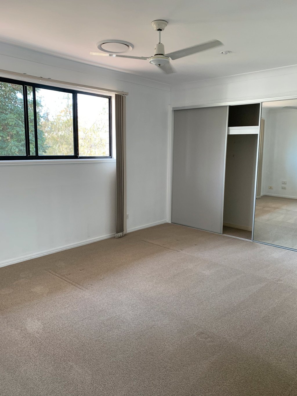 11 Cairns Avenue PALM BEACH 11