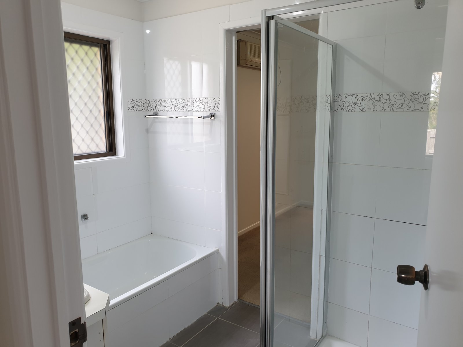 11 Caladium St  STRATHPINE 6