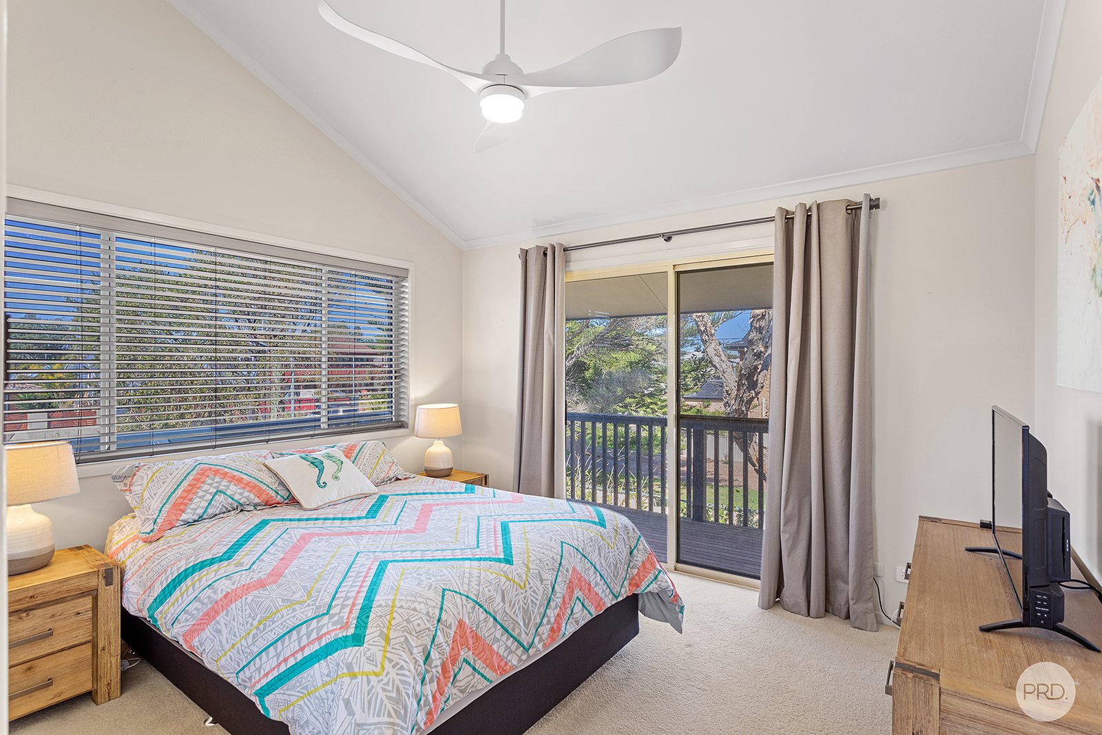 11 Campbell Avenue ANNA BAY 12