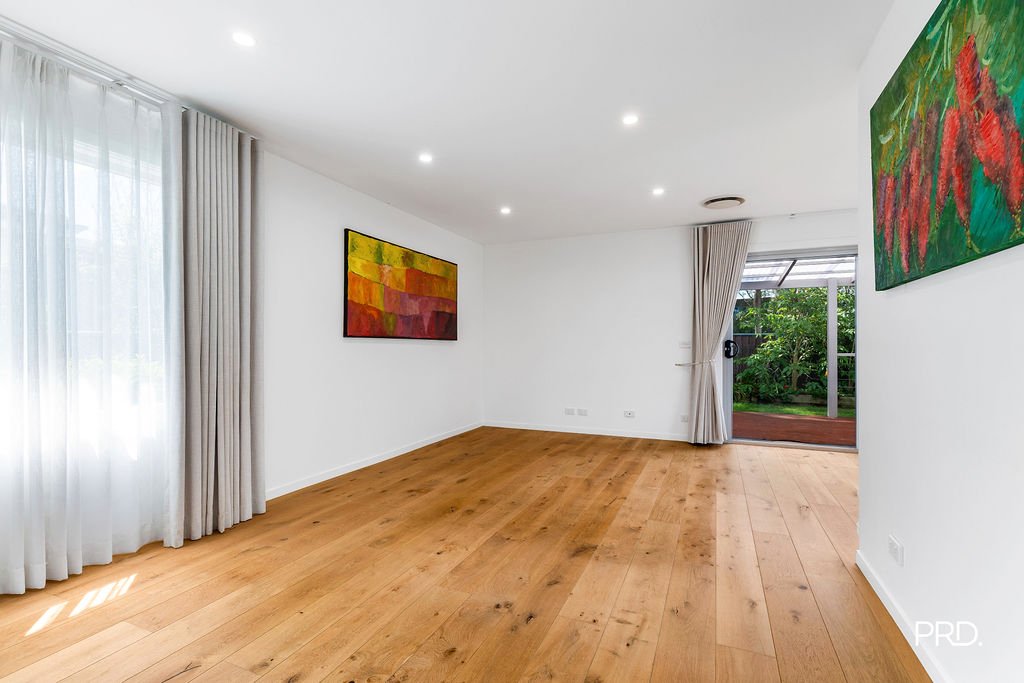 11 Campton Avenue CAMBRIDGE PARK 5