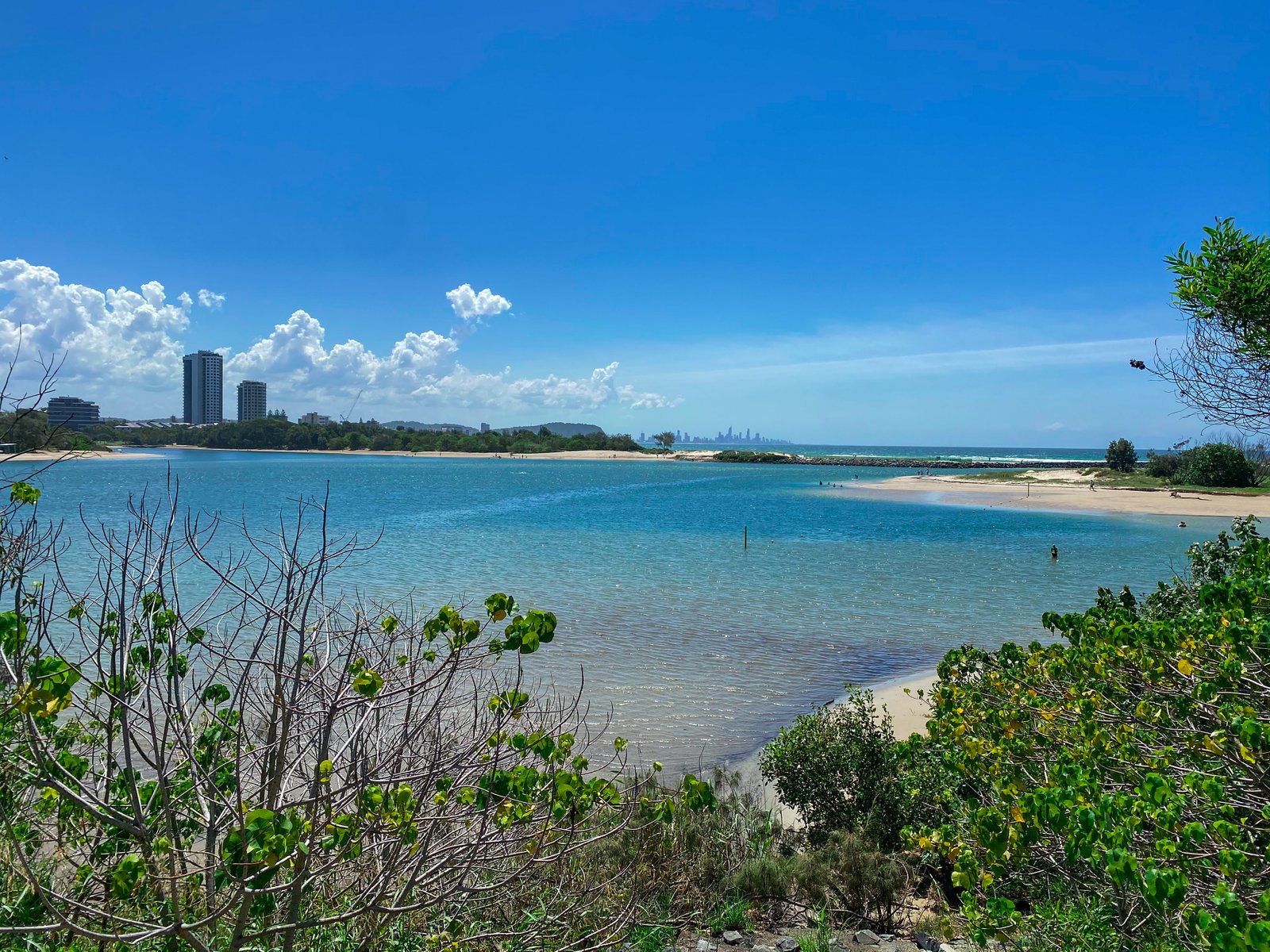 11 Cannon Drive CURRUMBIN WATERS 12